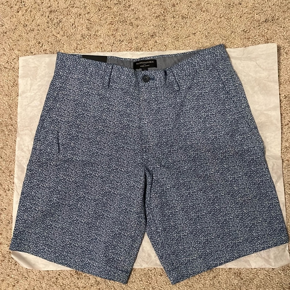 Banana Republic Stretch Aiden Short